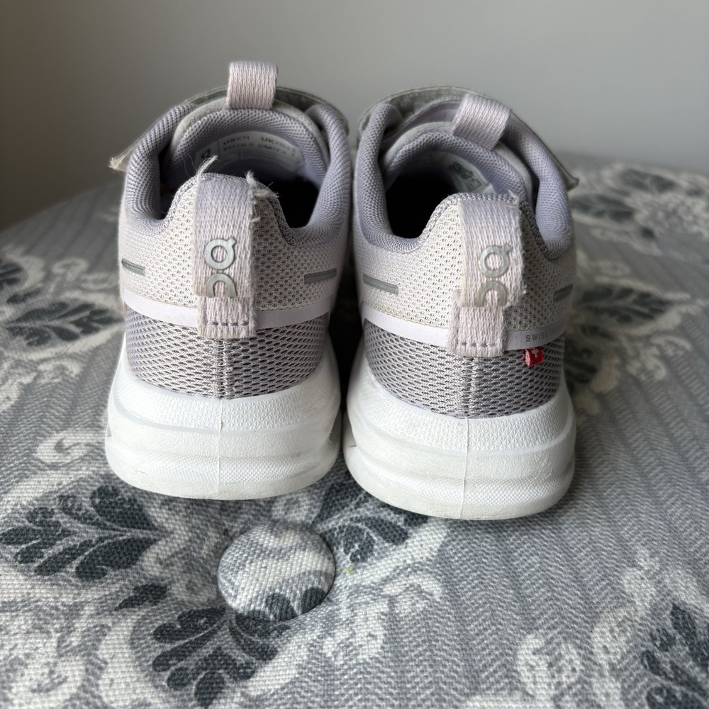 On Cloud Unisex Kids Mesh Sneakers LavenderGray White Hook & Loop US 11 EU 28,5 - Picture 6 of 8
